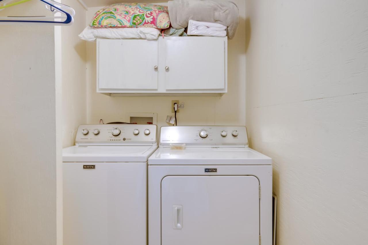 Beautiful Rockport Townhome - Walk To Aransas Bay! المظهر الخارجي الصورة